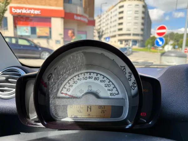 Smart ForTwo Coupé 1.0 mhd Pure 61 Softouch 11