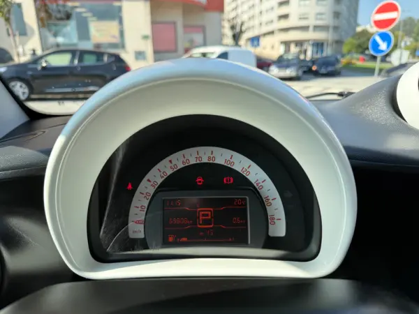 Smart ForTwo Coupé 1.0 71 Aut. 12