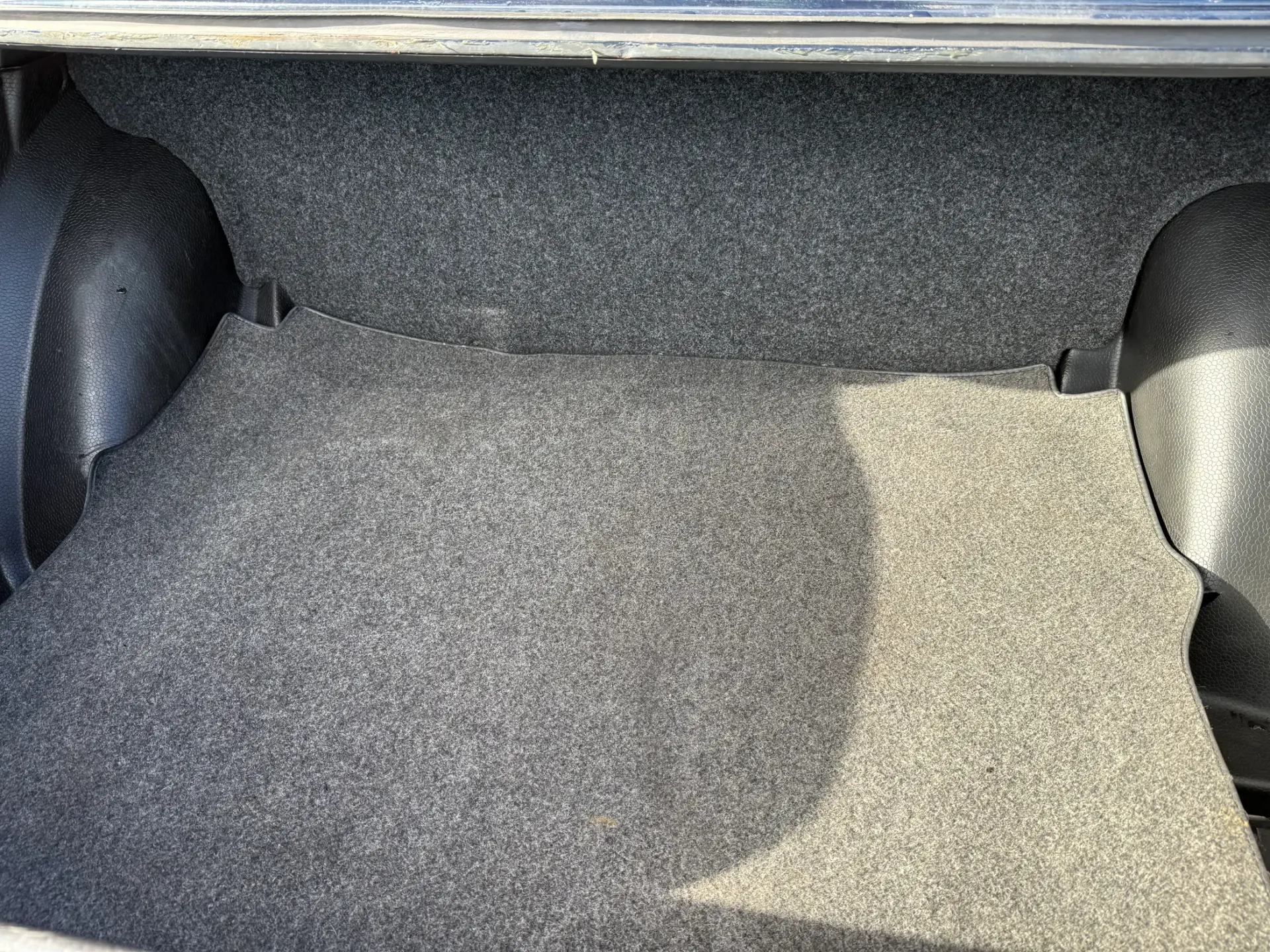 Mercedes-Benz 240 D 2.4 26