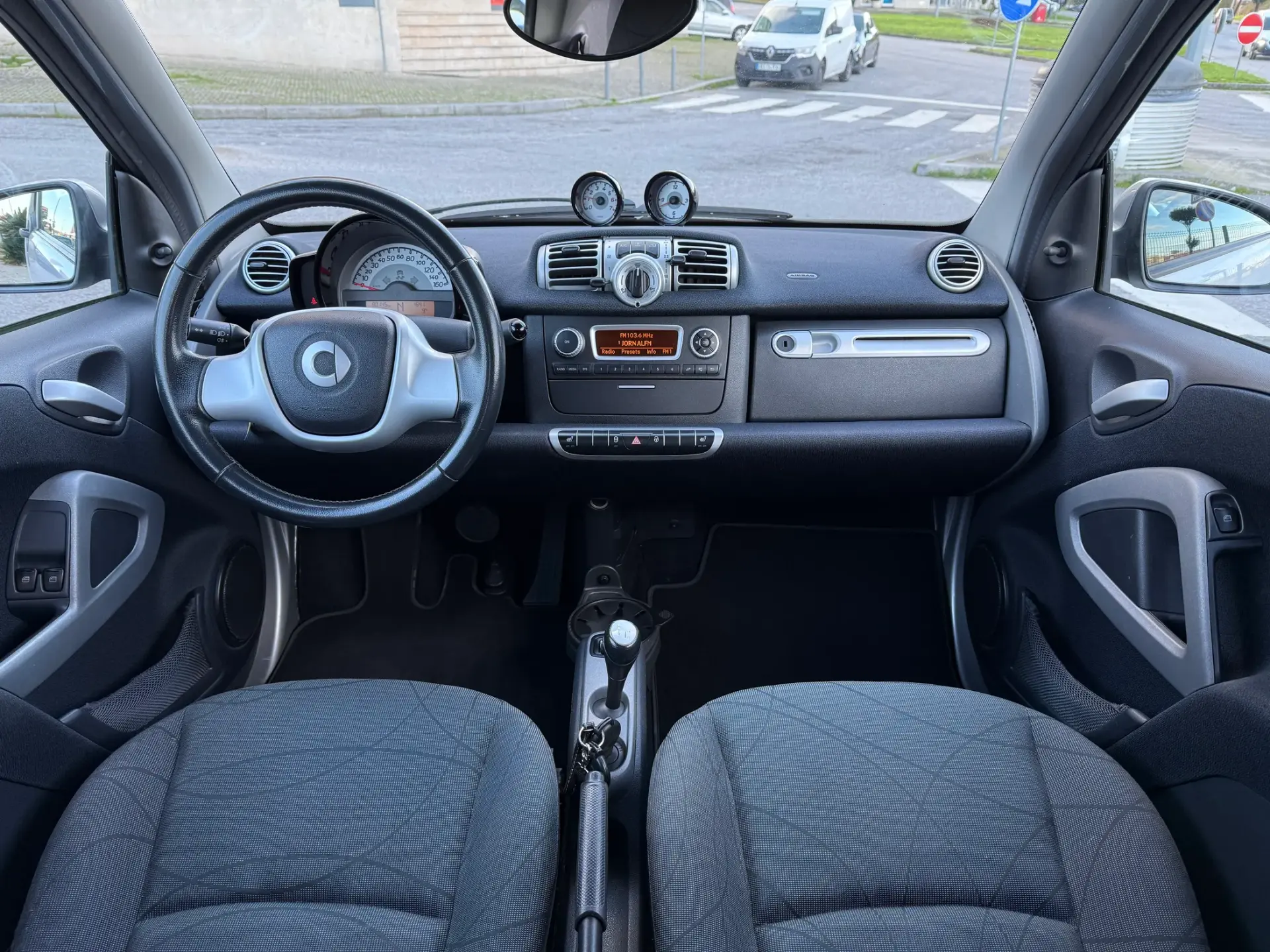 Smart ForTwo Coupé 1.0 mhd Passion 71 6