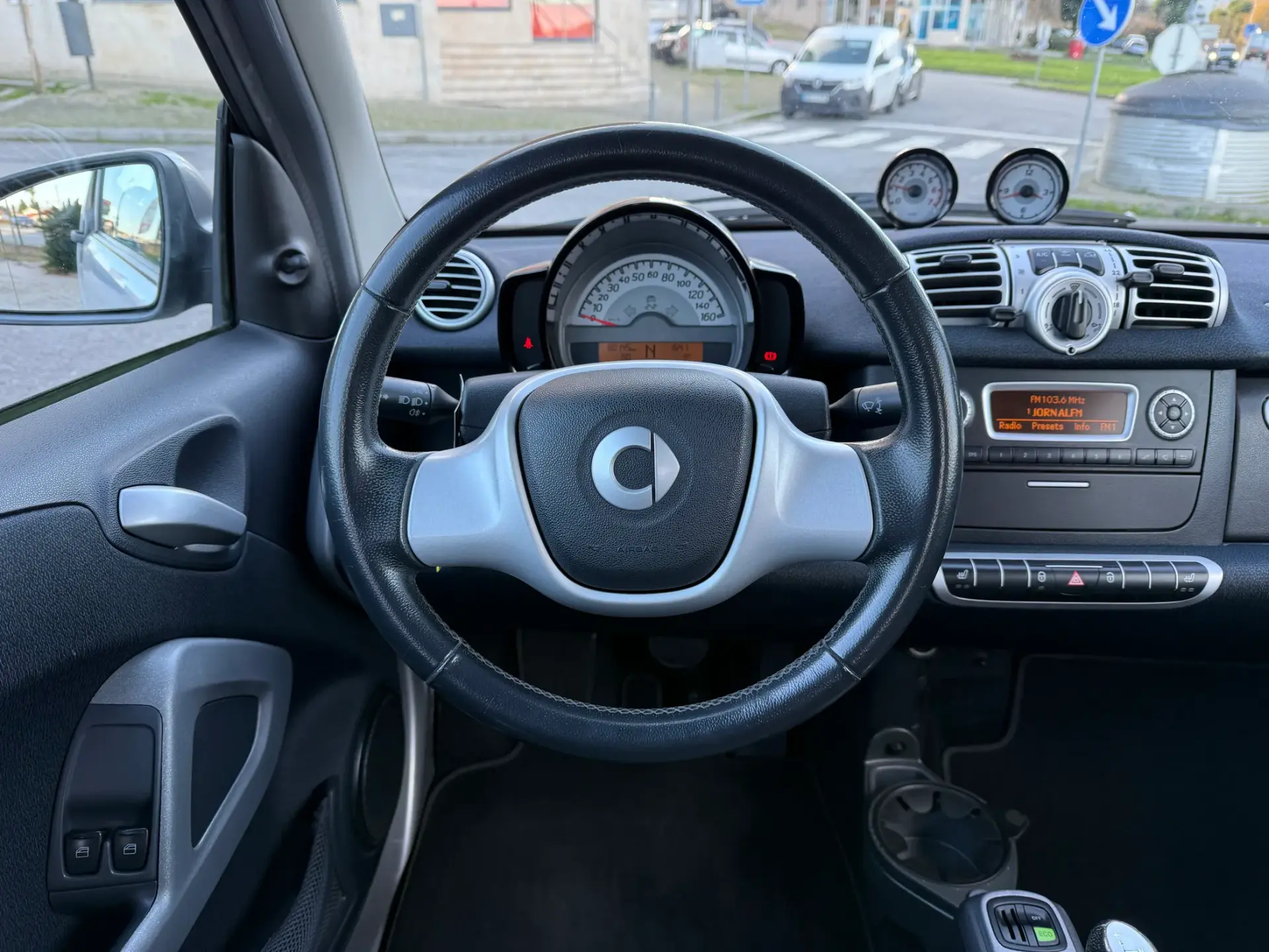 Smart ForTwo Coupé 1.0 mhd Passion 71 8