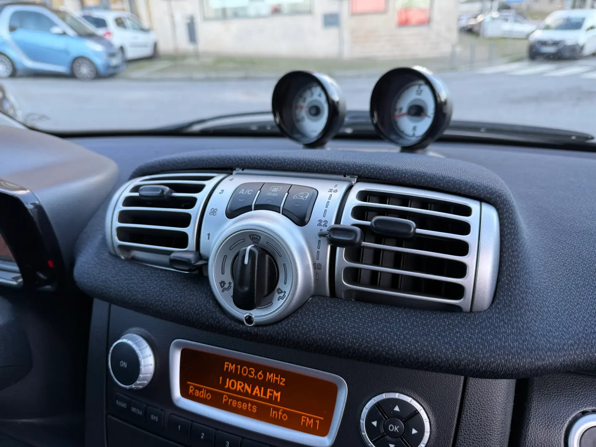 Smart ForTwo Coupé 1.0 mhd Passion 71 14