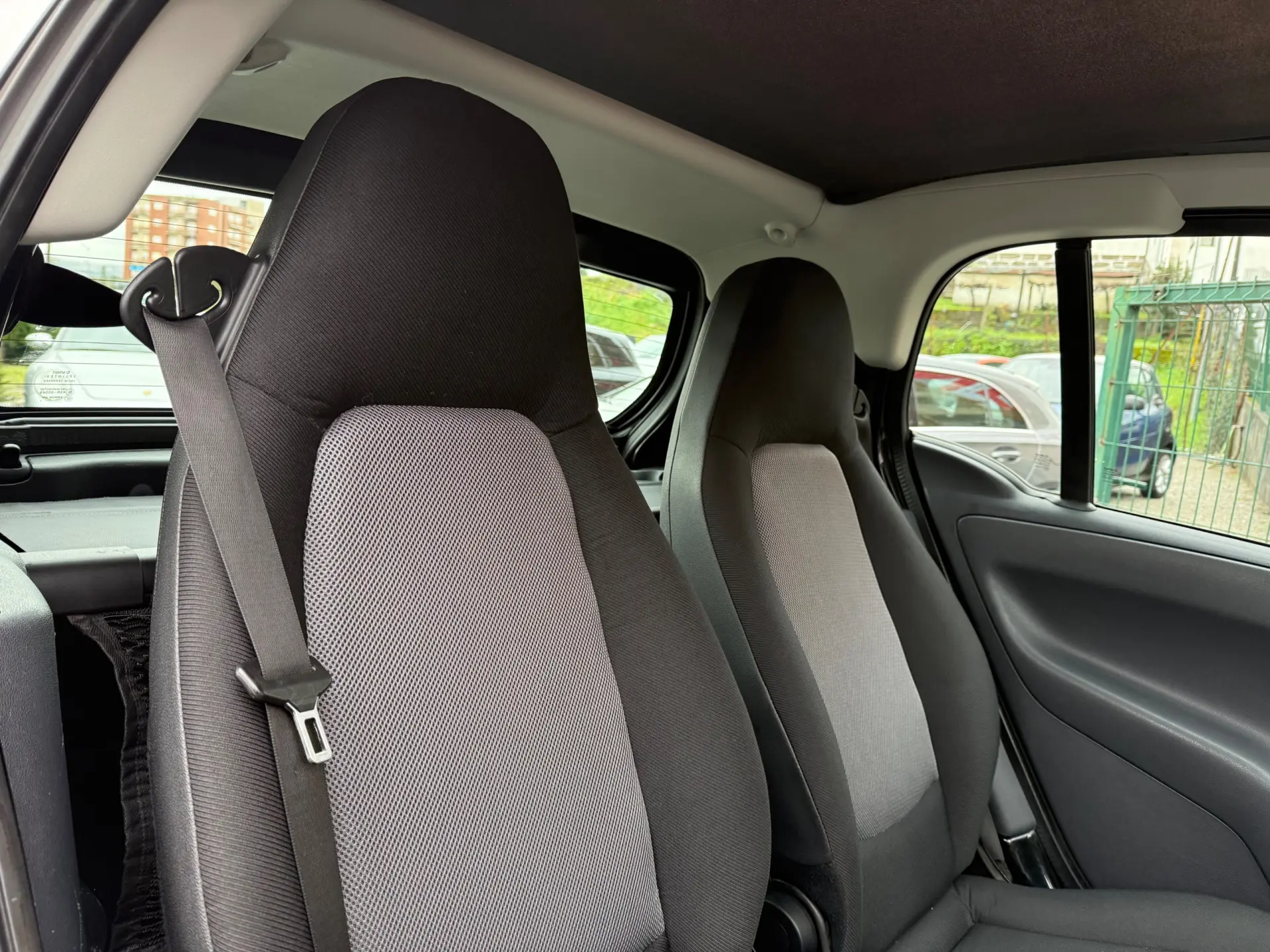 Smart ForTwo Coupé 0.8 cdi Pure 54 28