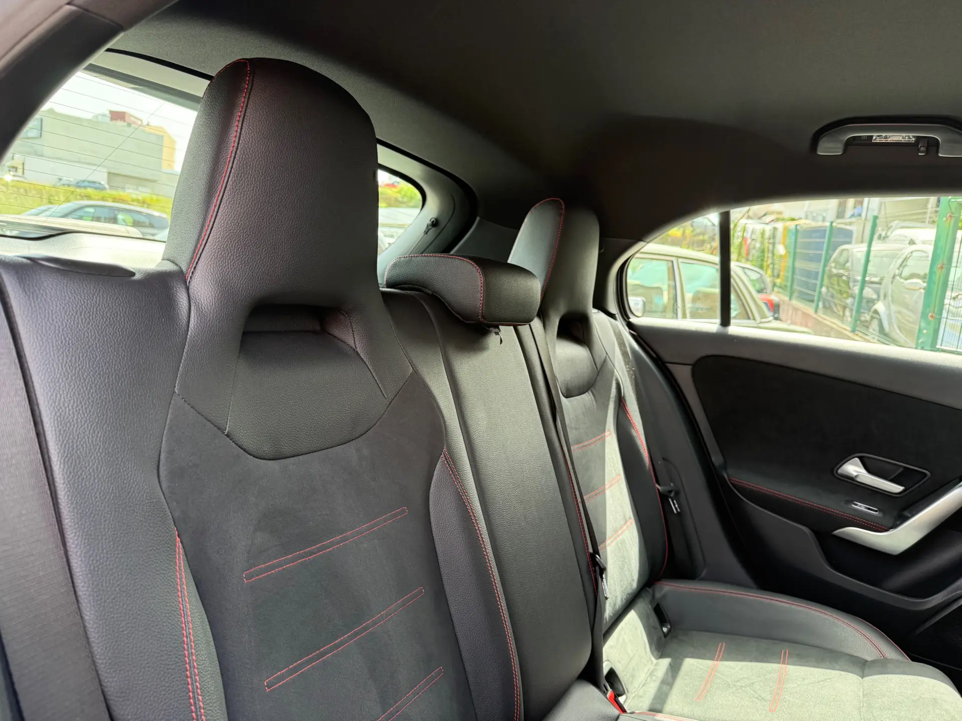 Mercedes-Benz A 180 d AMG Line Aut. 38