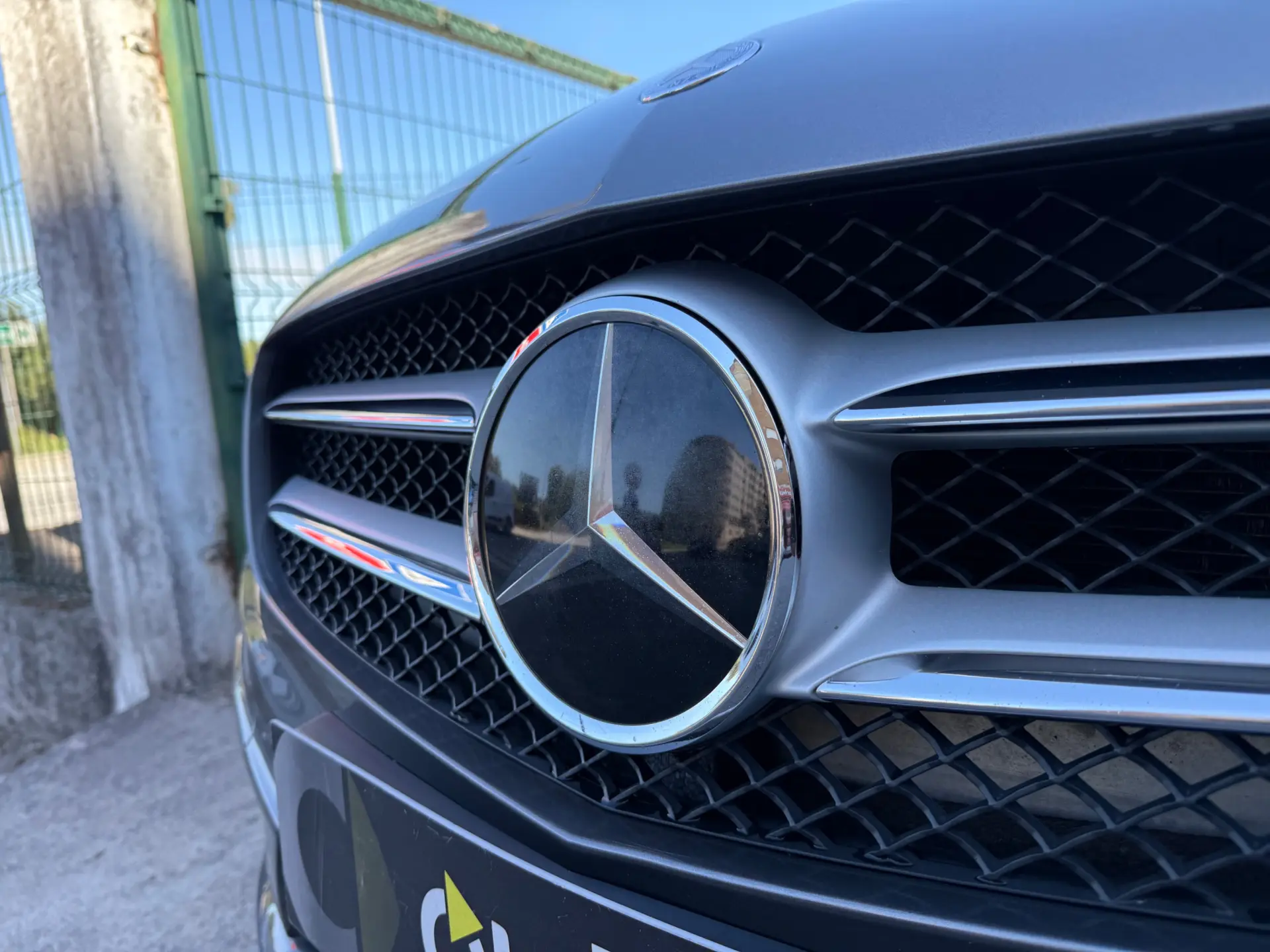 Mercedes-Benz A 180 AMG Line 4
