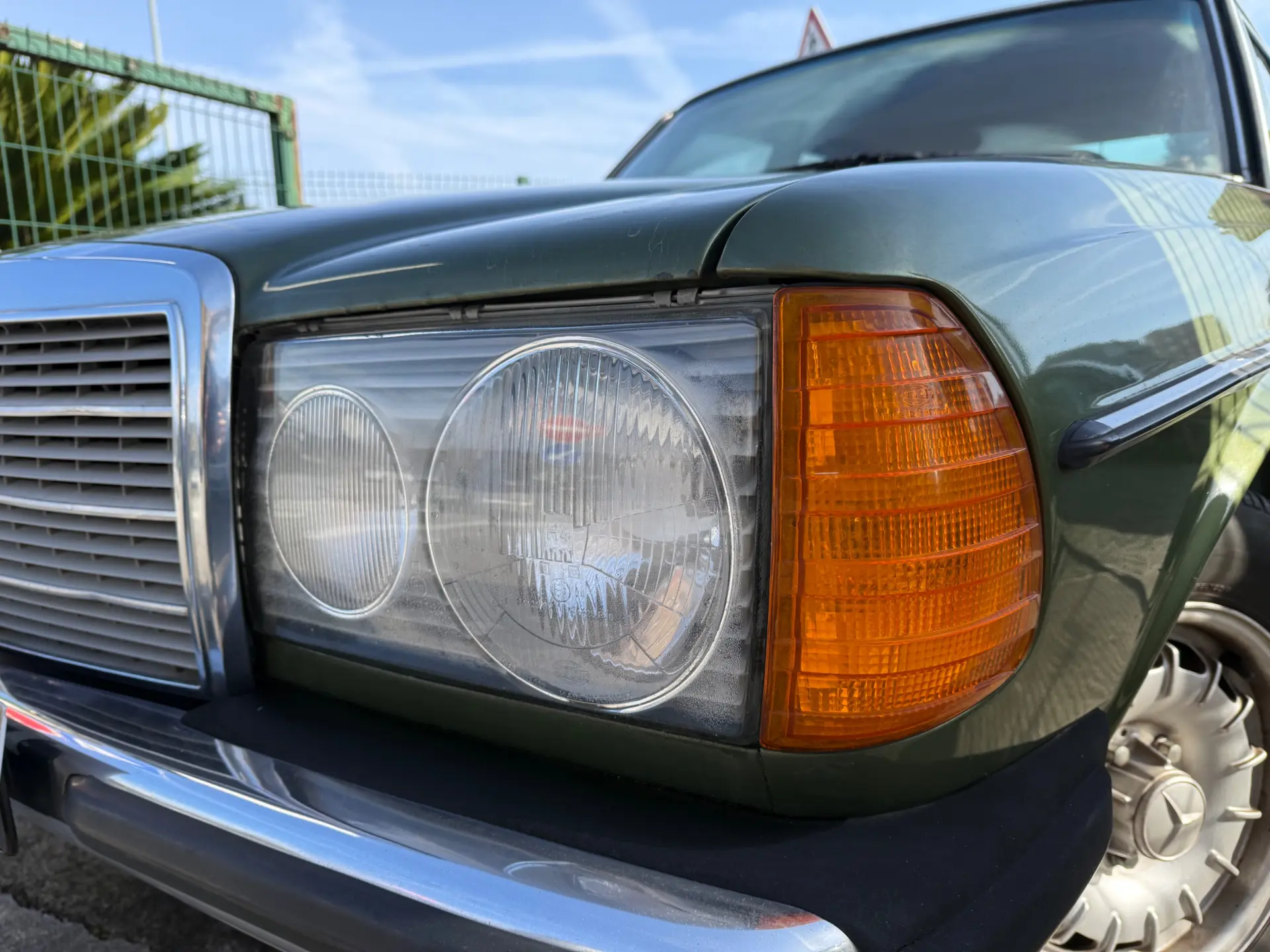 Mercedes-Benz W123 (1976-1986) 300 D 2
