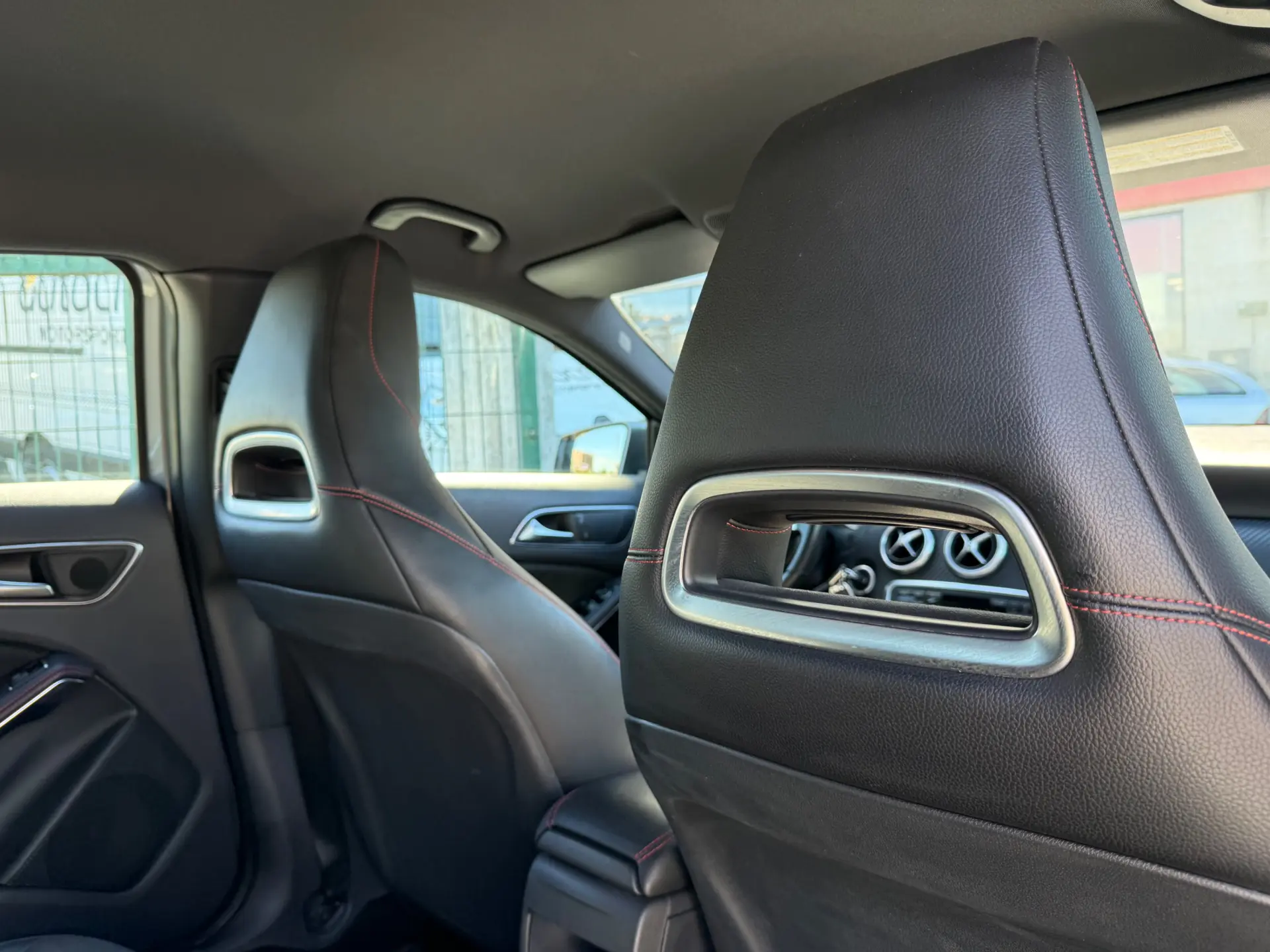 Mercedes-Benz A 180 AMG Line 39