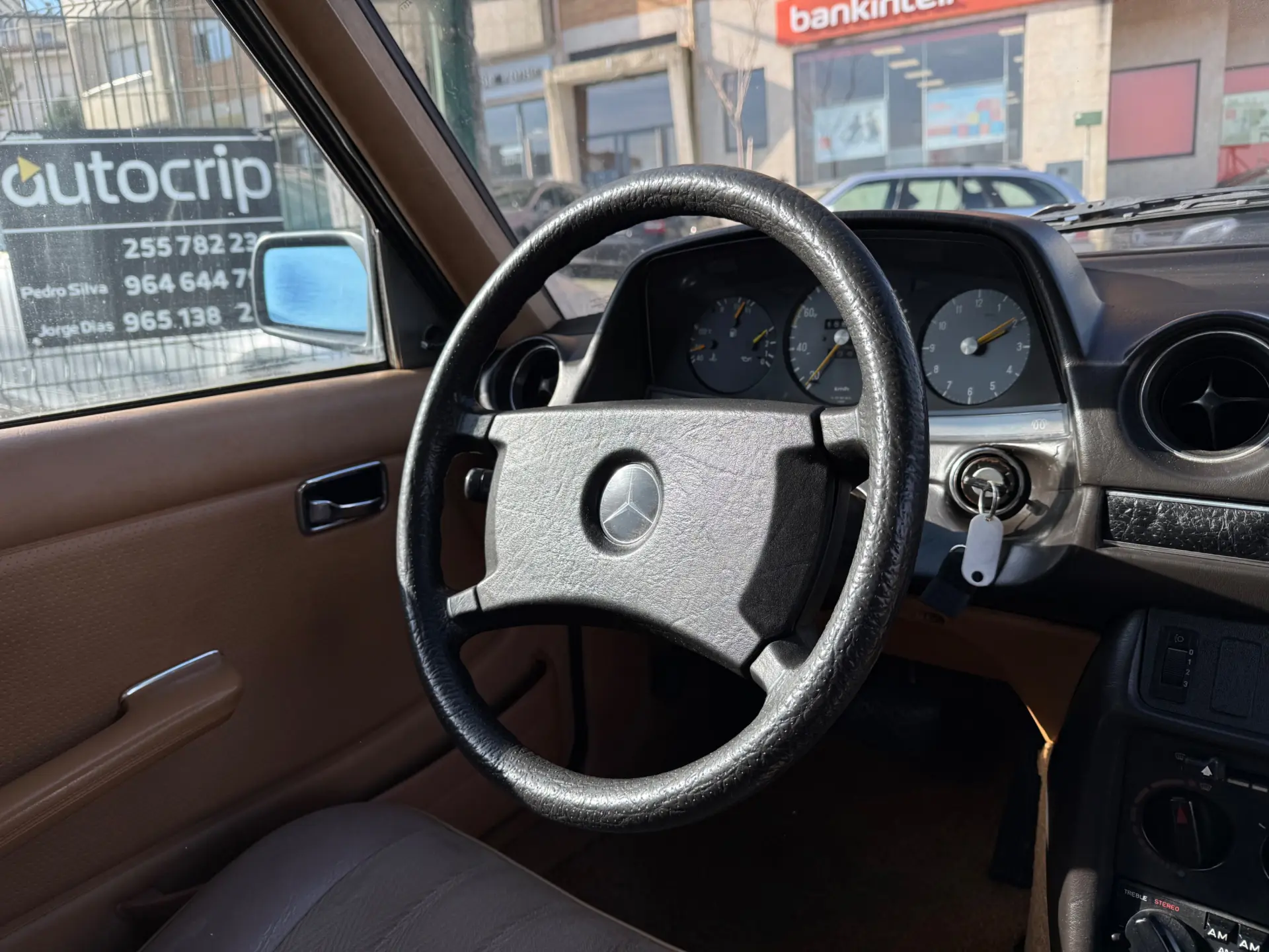 Mercedes-Benz W123 (1976-1986) 300 D 9