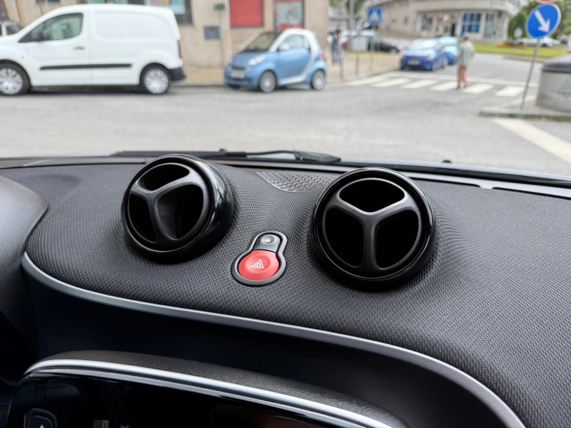 Smart ForTwo Coupé EQ passion 19