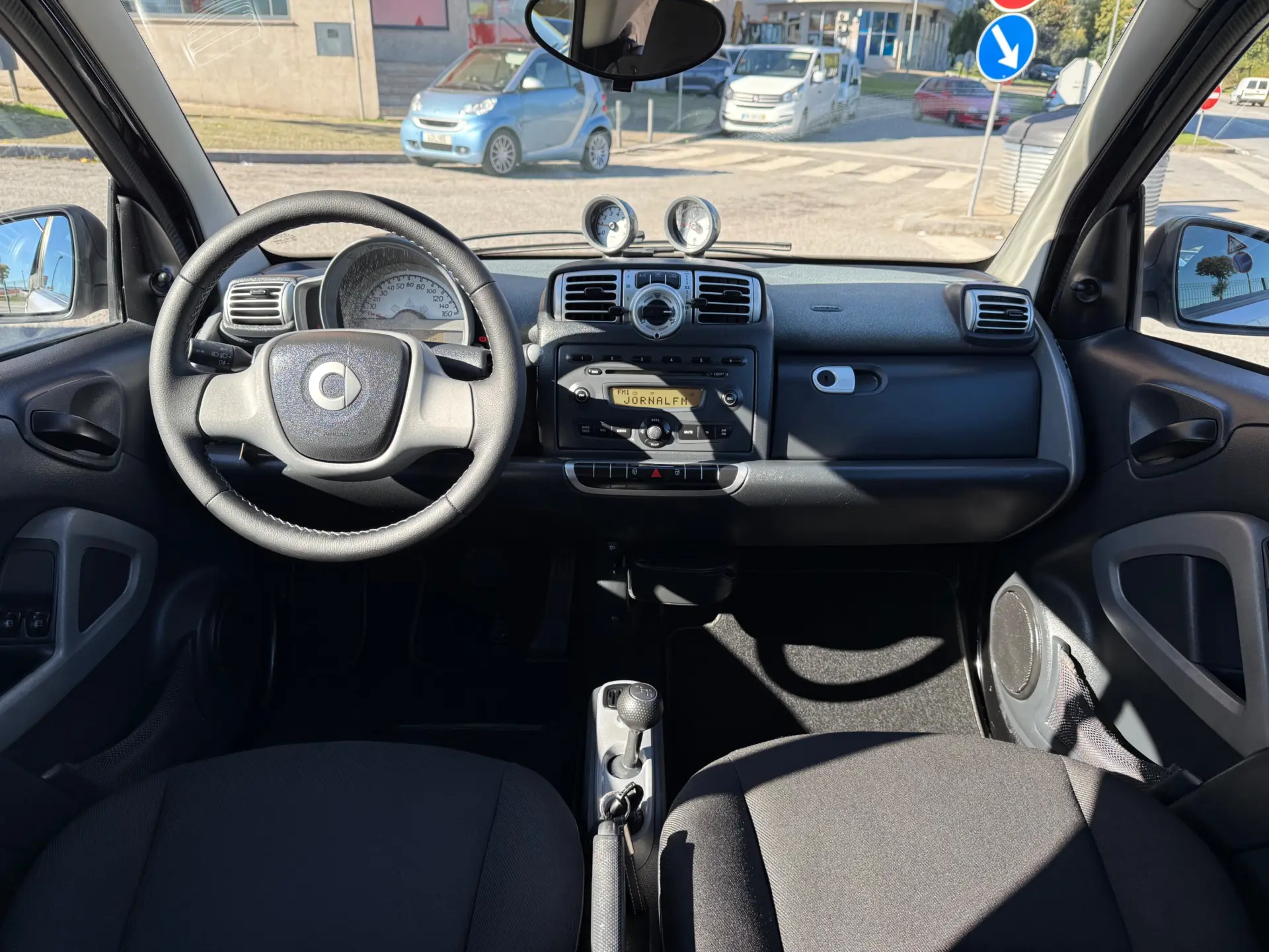 Smart ForTwo Coupé 1.0 mhd Pure 61 6