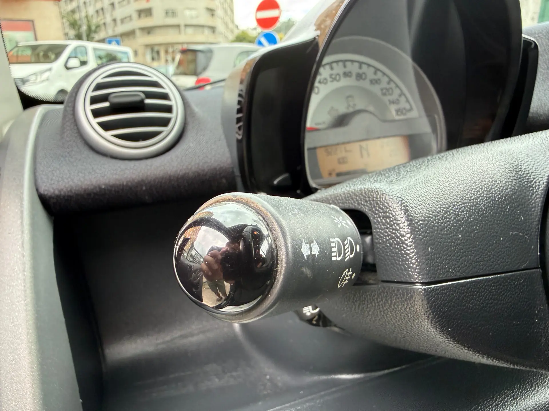 Smart ForTwo Coupé 1.0 mhd Pure 61 Softouch 10