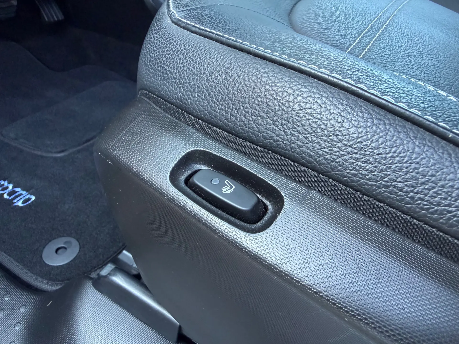 Smart ForFour EQ prime 37
