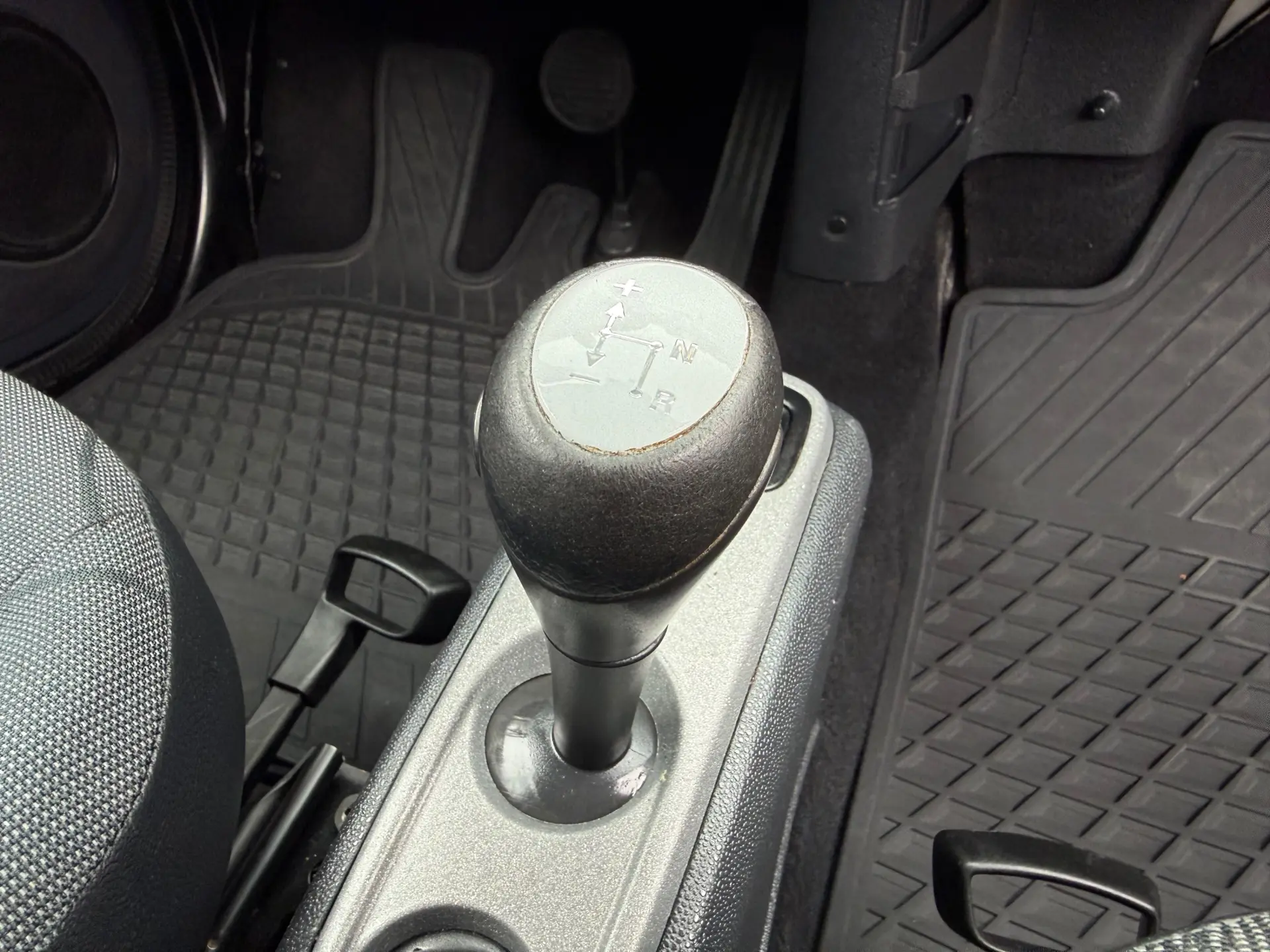 Smart ForTwo Coupé 1.0 mhd Passion 71 17
