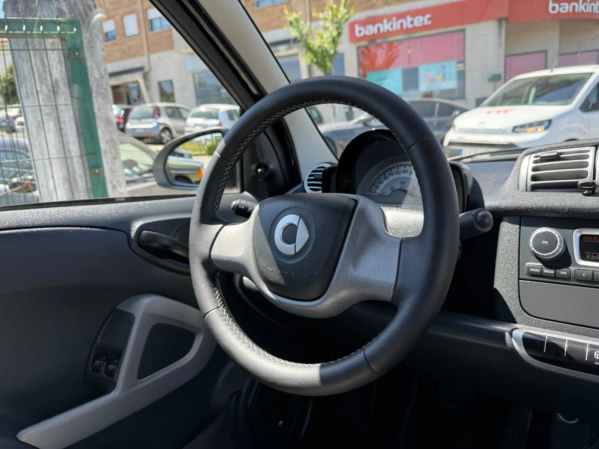 Smart ForTwo Coupé 1.0 mhd Pure 61 9