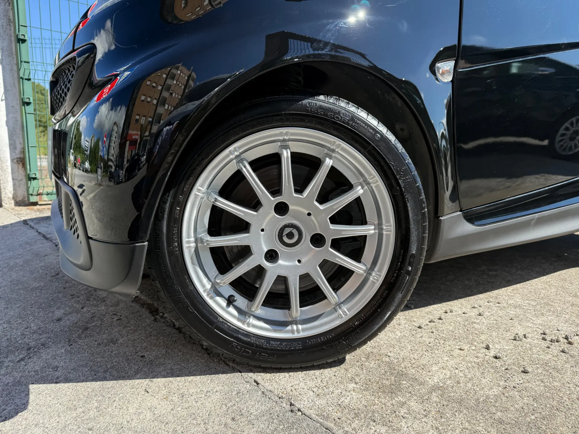 Smart ForTwo Coupé 1.0 mhd Pure 61 Softouch 5