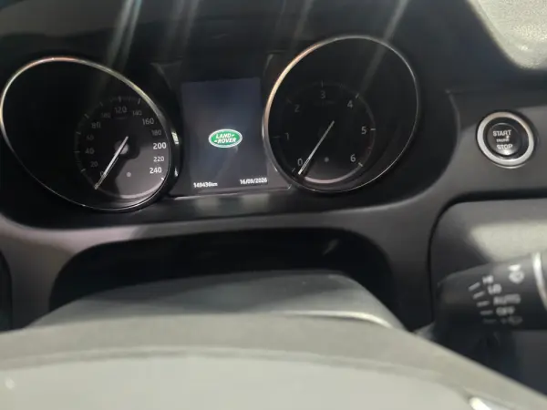 Land Rover Discovery Sport 2.0 D AWD R-Dynamic HSE 10