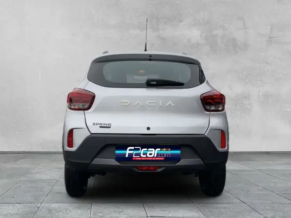 Dacia Spring ESSENTIAL 4