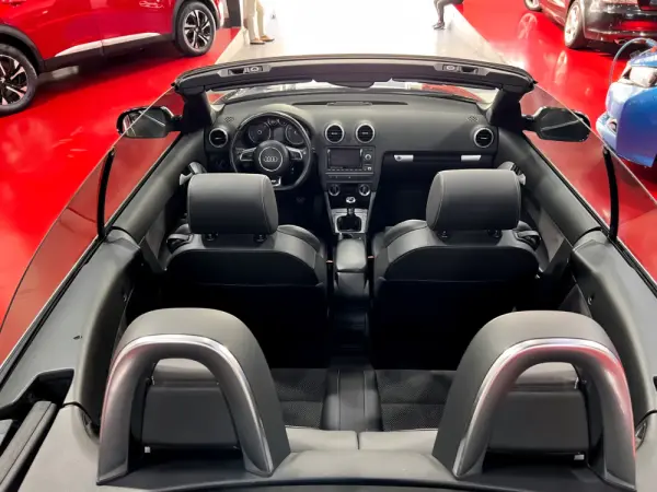 Audi A3 Cabrio 2.0 TDi S-line 17