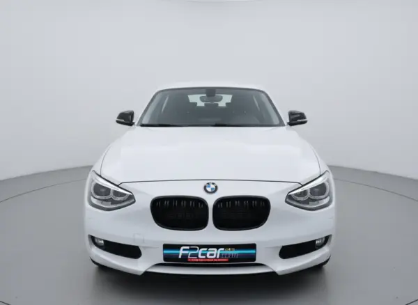 BMW 118 d Line Sport 2
