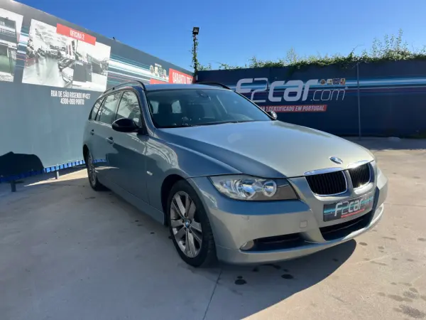 BMW 320 i Touring Selo Antigo 3