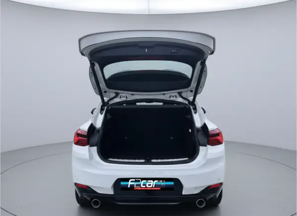 BMW X2 18 d sDrive Pack M 5