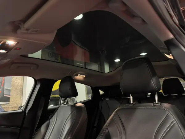 Ford Mustang Mach-E Alargada 12