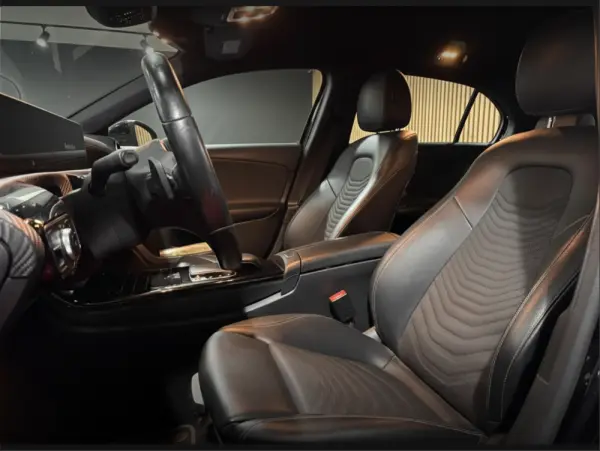 Mercedes-Benz A 180 d Progressive Aut. 9