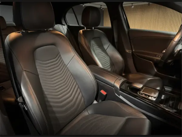 Mercedes-Benz A 180 d Progressive Aut. 11