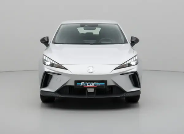 MG MG4 64 kWh Luxury 2