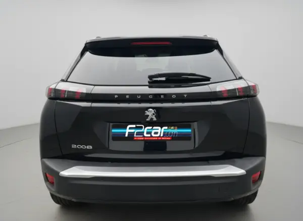Peugeot 2008 1.2 PureTech Allure Pack 5