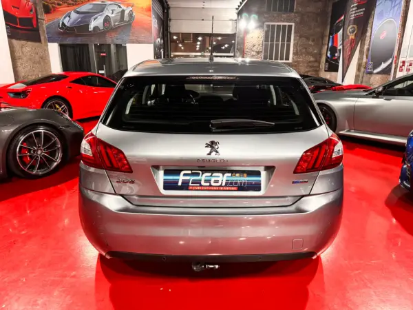 Peugeot 308 1.2 PureTech Active 6