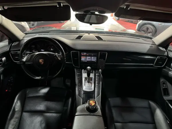 Porsche Panamera Edition 11