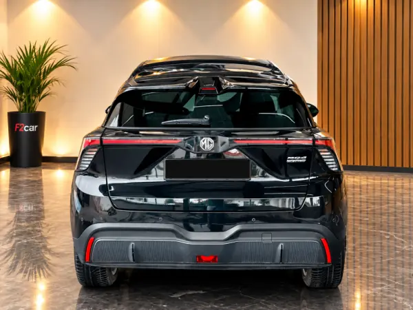 MG MG4 64 kWh Luxury 4