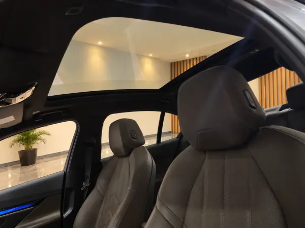 BMW i5 eDrive40 Pack Desportivo M Pro 11