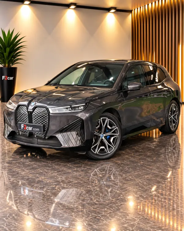 BMW iX xDrive 40 Pack Desportivo 1