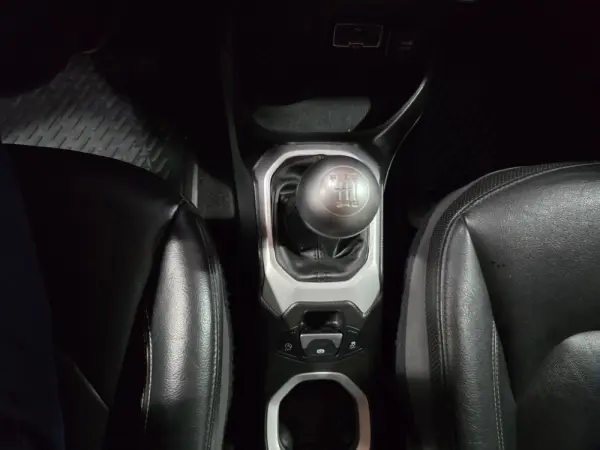Jeep Renegade 1.6 MJD Limited 12