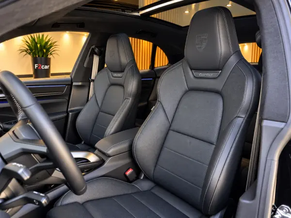 Porsche Macan Electric Turbo 7