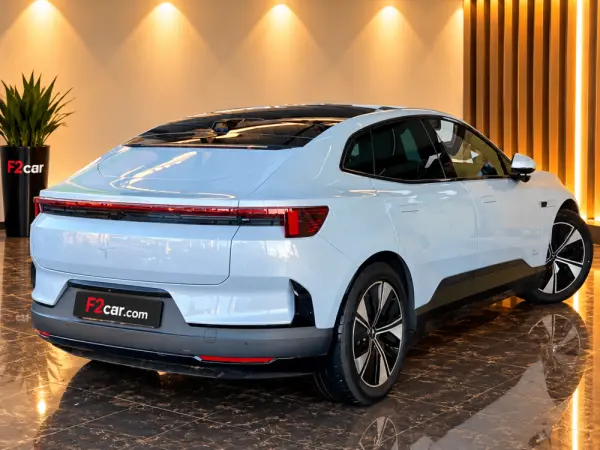 Polestar 4 coupé Long Range 100 kWh Single Motor Plus 3