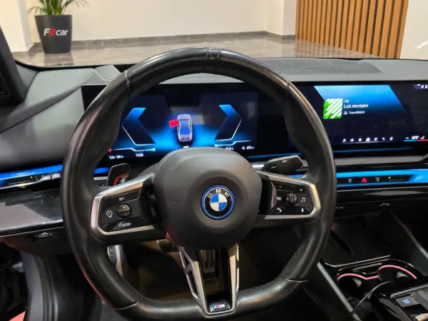 BMW i5 eDrive40 Pack Desportivo M Pro 5