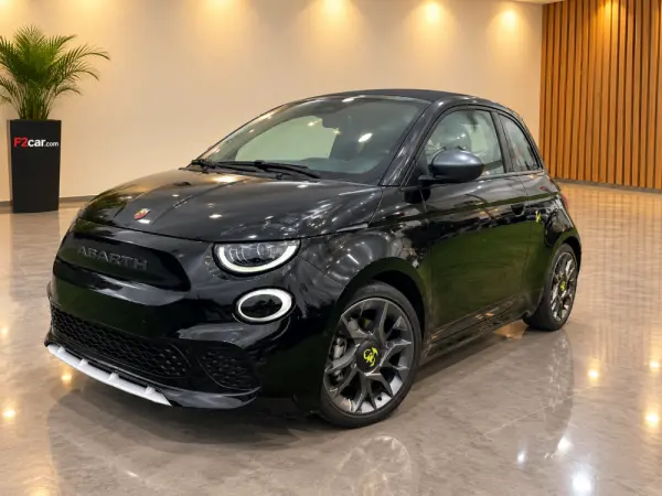 Abarth 500e C Turismo 8