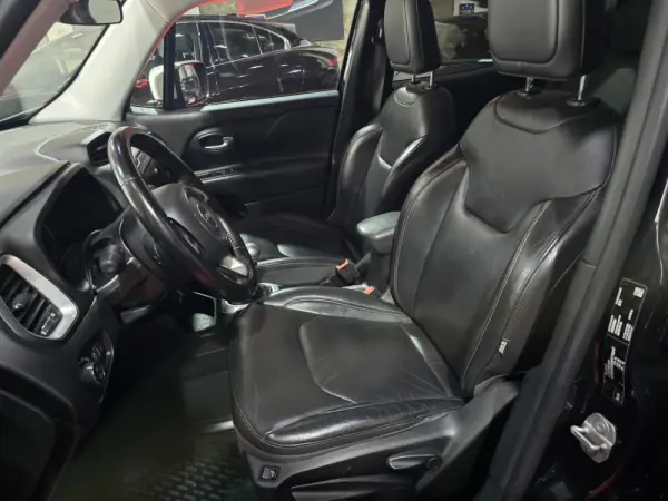 Jeep Renegade 1.6 MJD Limited 7