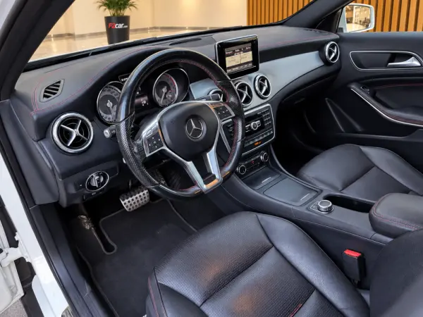 Mercedes-Benz GLA 220 d 4Matic 7G-DCT AMG Line 5