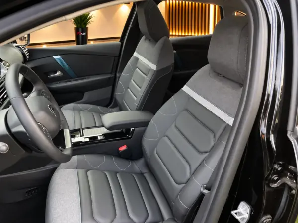 Citroen e-C4 X 50 kWh Shine Pack 6