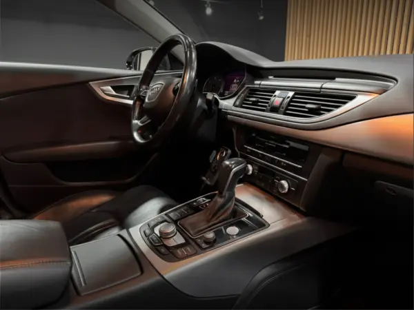 Audi A7 Sportback 3.0 TDI V6 S-line S tronic 10