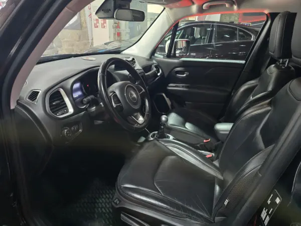 Jeep Renegade 1.6 MJD Limited 6