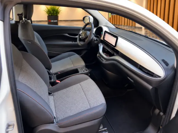 Fiat 500e 3 + 1 42 kWh Icon 6