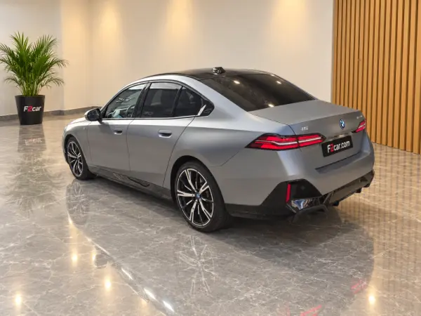 BMW i5 eDrive40 Pack Desportivo M Pro 2