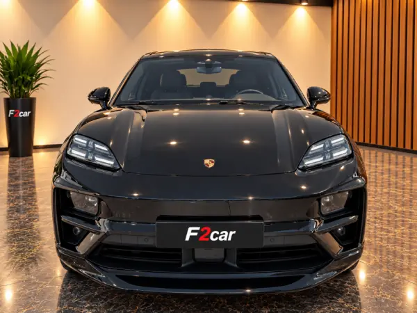 Porsche Macan Electric Turbo 2