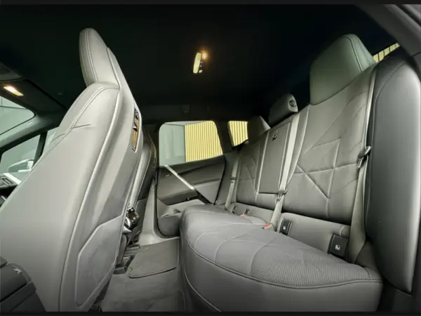 BMW iX xDrive 40 Pack Desportivo 8