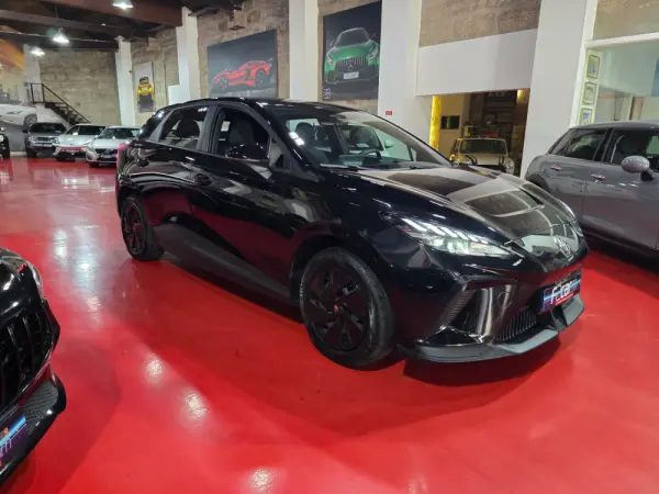 MG MG4 51 kWh Standard 3